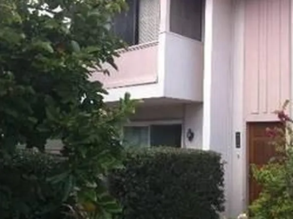 4764 La Villa Unit A, Marina Del Rey, CA 90292