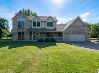 4331 S Willowbrook Ct, Terre Haute, IN 47802