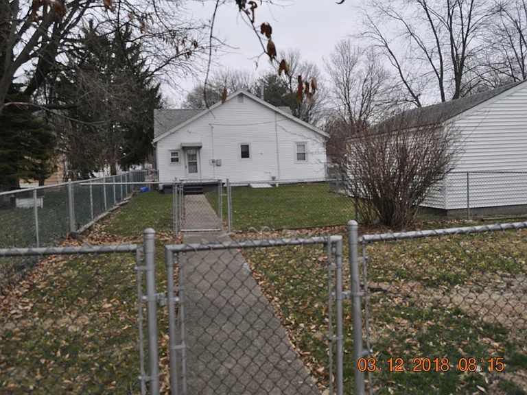 614 N Porter St — Photo 6