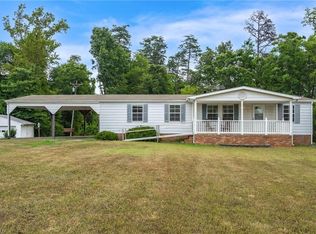 1921 Sizemore Rd, Germanton, NC 27019