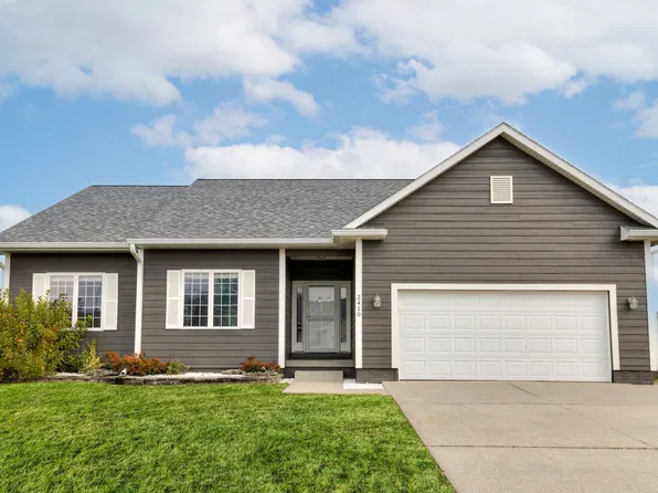2410 Birch St, Granger, IA 50109