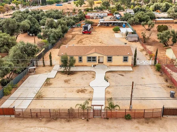 21673 Mountain Ave, Perris, CA 92570