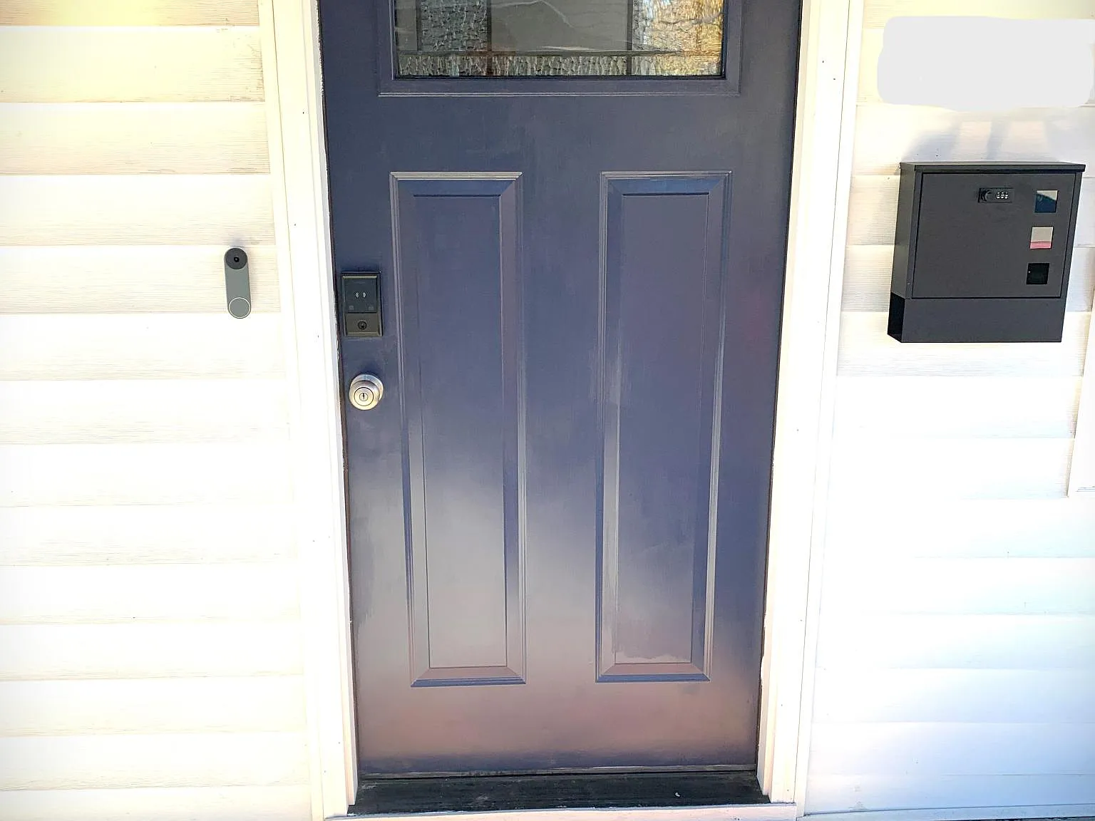 3 bed, 1.5 bath, 1354 sqft, $1,990 — Photo 3