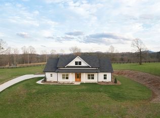 48 Highpoint Ridge Ct, Ellijay, GA 30536