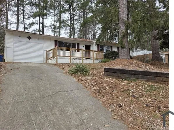 1904 Tee Dee St, Raleigh, NC 27610