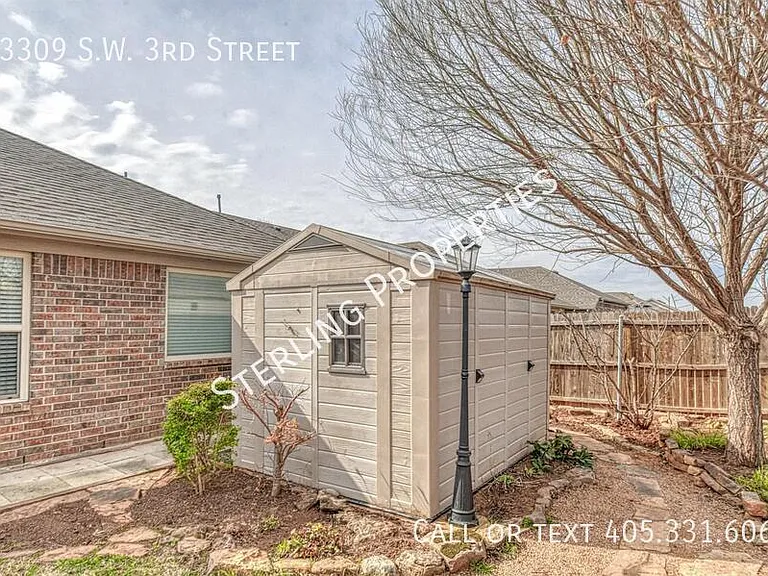 13309 SW 3rd St — Photo 31