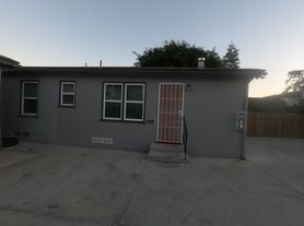 170 Garrett Ave, Chula Vista, CA