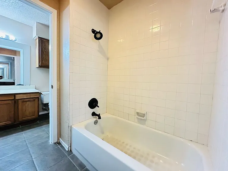 3200 W Britton Rd #19 — Photo 19
