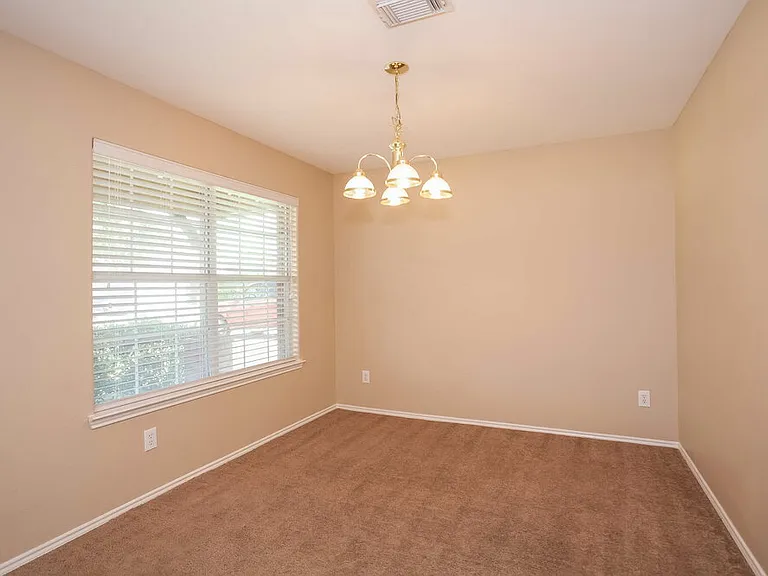 8223 Wainwright Way — Photo 4