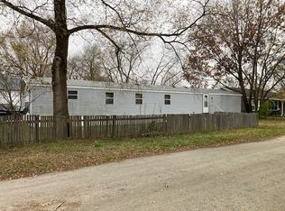 107 N Blake Dr, Godley, IL