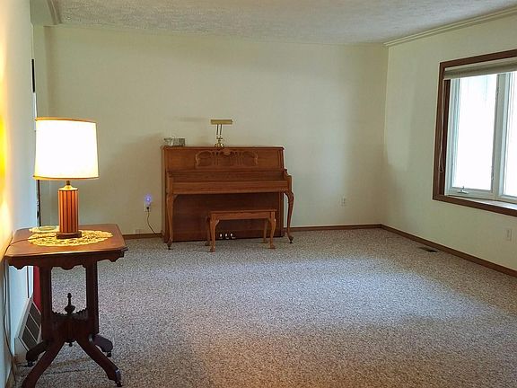 4th image of 5749 Tipperary Cres