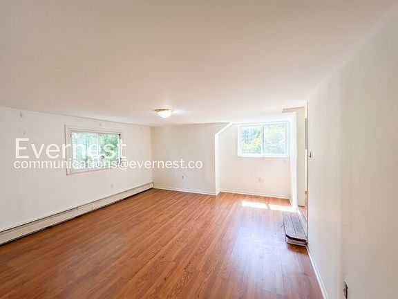 4th image of 305 N Boundary St APT B