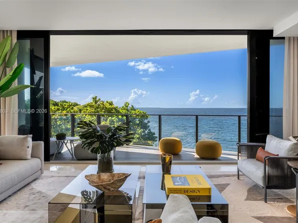 3581 E Glencoe St #302, Miami, FL 33133