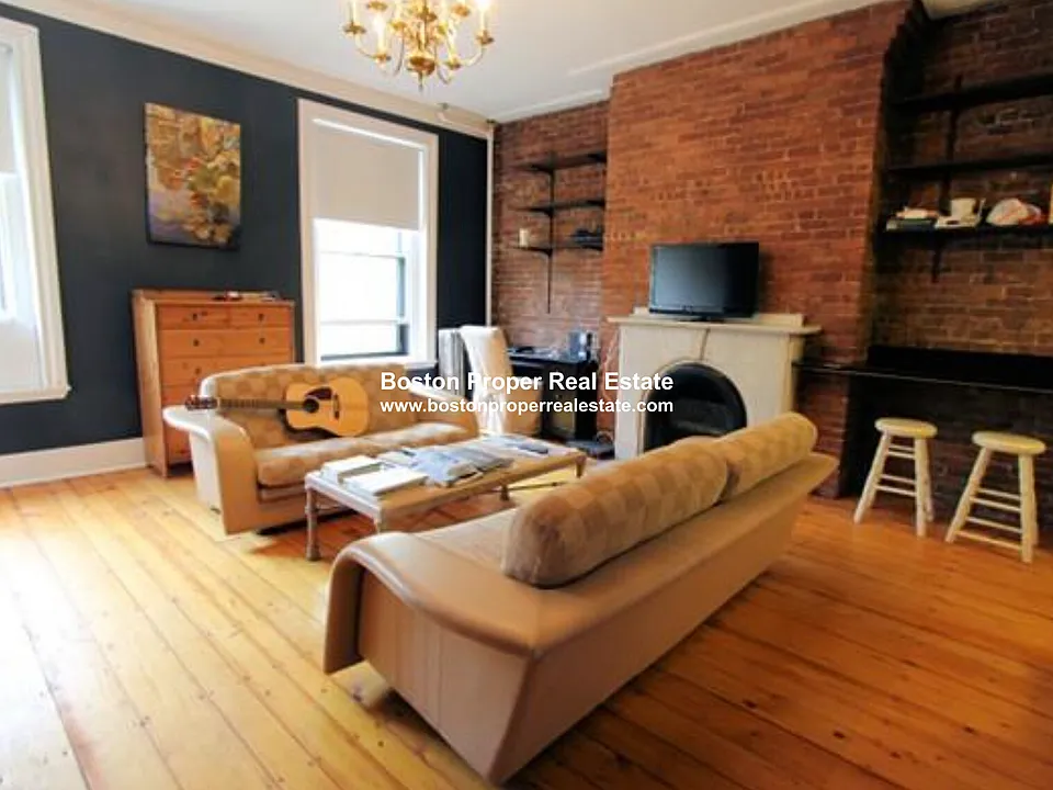 85 Marlborough St #5