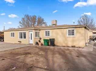 2204 El Navajo St SW, Albuquerque, NM 87105