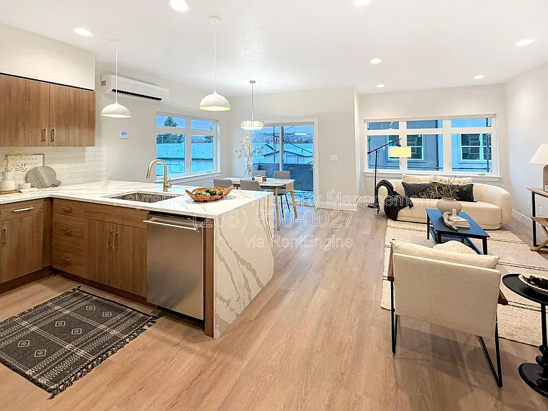 4333 N Greentrail Ln — Photo 4