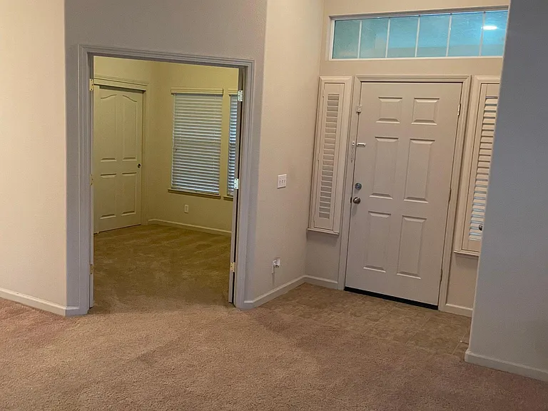 3309 S Rose Brook Dr — Photo 7