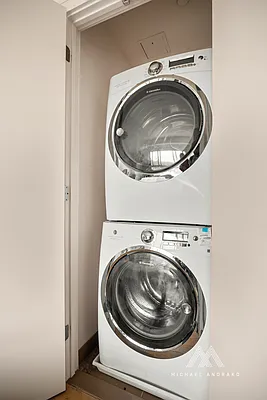 Rented by Cooper & Cooper Real Estate | media 6