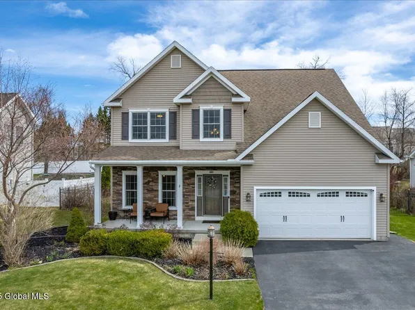 8 Michael Drive, Mechanicville, NY 12118