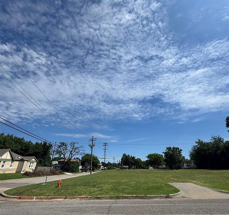 1st image of 1735 NW 28th St Lot 270 & 1/2-272