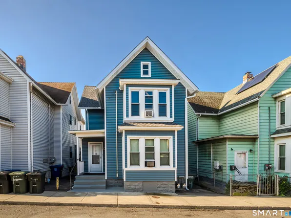 4 Armstrong Place, Bridgeport, CT 06608