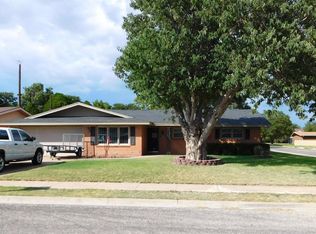 1902 W Avenue G, Muleshoe, TX 79347
