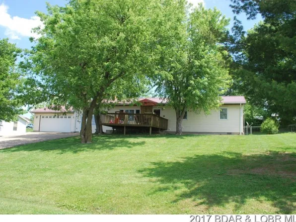 500 Quail Run Rd, Iberia, MO 65486
