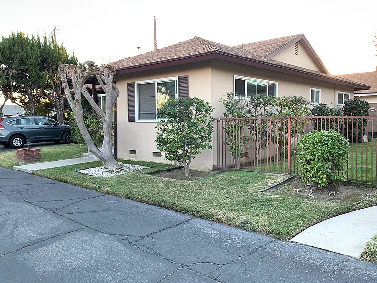 6803 McClean Dr — Photo 2