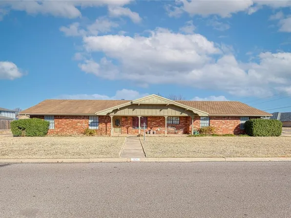 901 N Peace Ave, Elk City, OK 73644