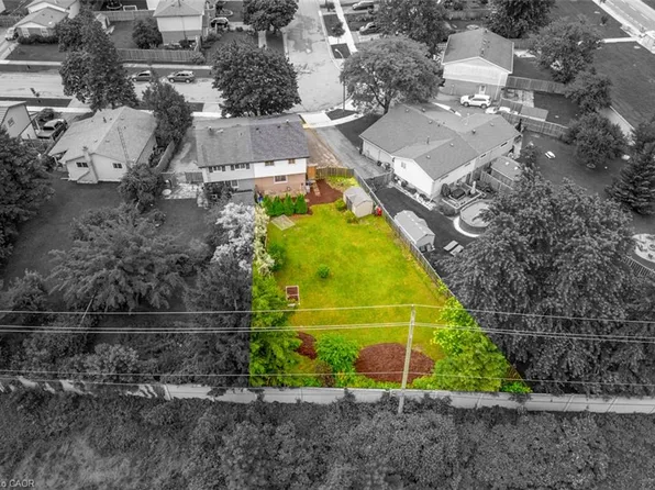 47 Hopewell Cres, Hamilton, ON L8J 1P3