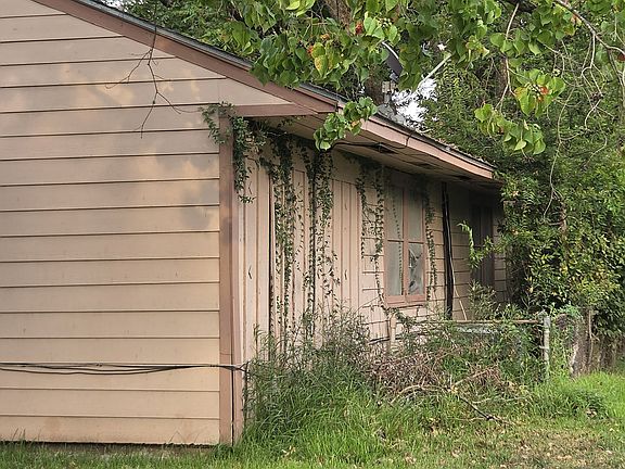 2nd image of 6627 Cadillac St