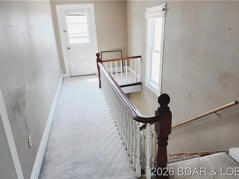 112 N Aurora St — Photo 1