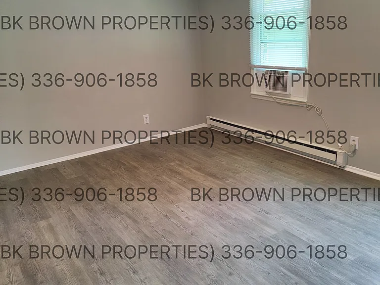 517 W Ward Ave #A — Photo 3