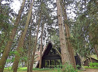 6428 Browntown Rd, Sawyer, MI 49125