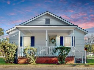 218 Barnes St, Lumberton, NC 28358