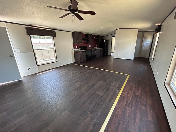 5th image of 318 Hodge Ct