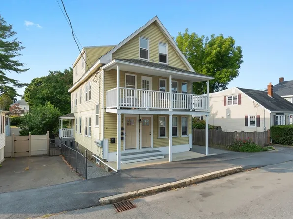 21 Goodell St APT 1, Salem, MA 01970