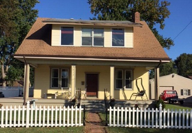 1st image of 3211 Allen St