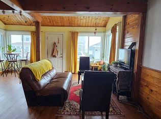 24 Ripley St, Somerset, MA 02725