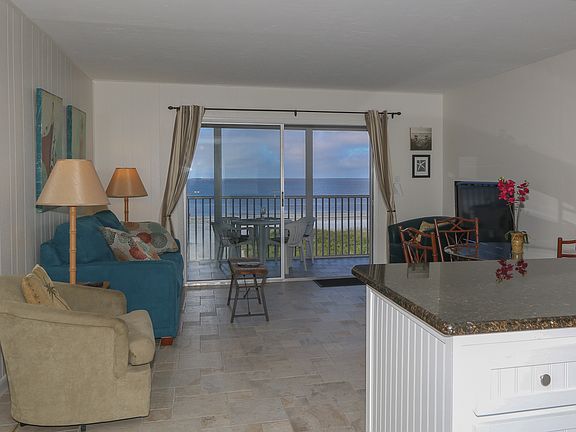 4th image of 500 Estero Blvd APT 298
