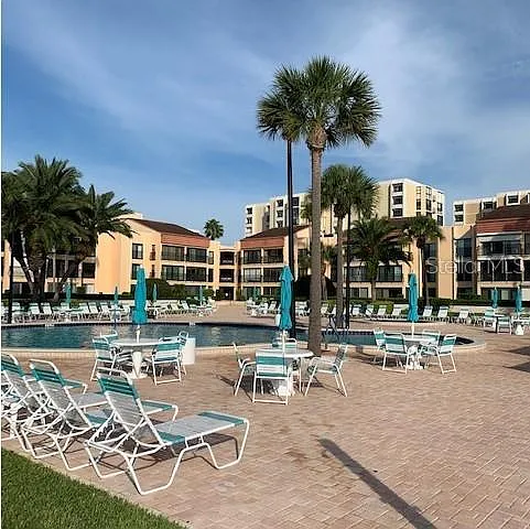 800 S Gulfview Blvd #302 — Photo 33