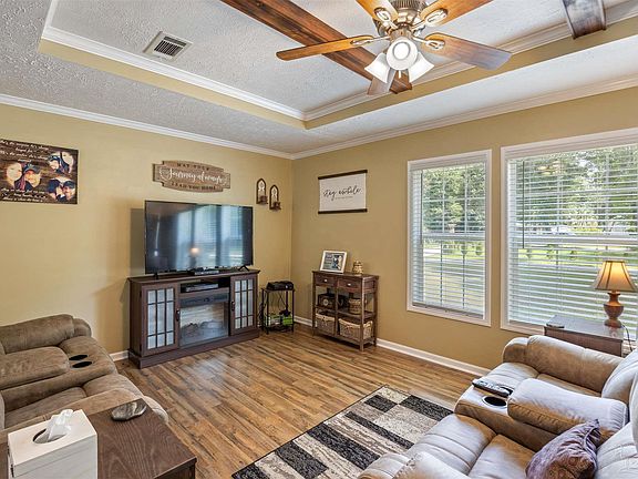 4th image of 34076 Medlin Ln