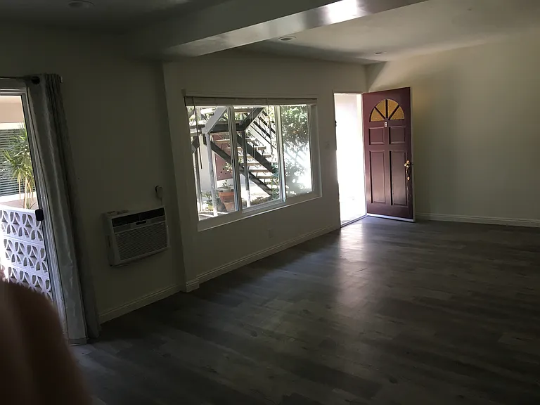 325 N Howard St #1 — Photo 13