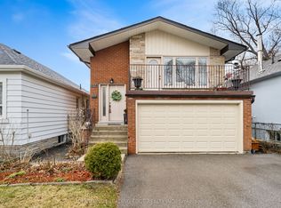 1050 Alexandra Ave, Mississauga, ON L5E 1Z8