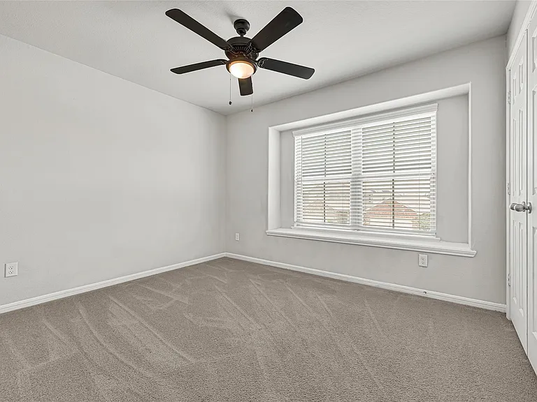 6518 Wenlock Dr — Photo 18