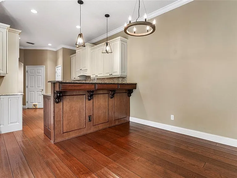 1393 Stanfield Cv — Photo 13