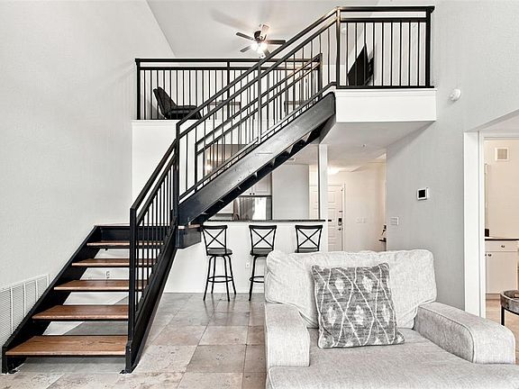 4th image of 4221 W SPRUCE STREET #2425