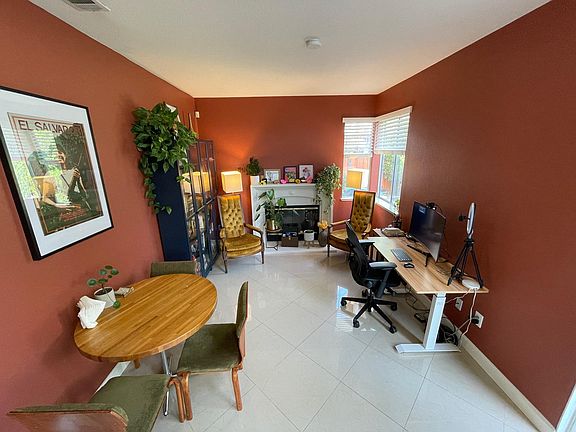 5th image of 1266 Hazlett Way