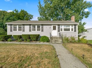 15 Carriage Dr, Lowell, MA 01852