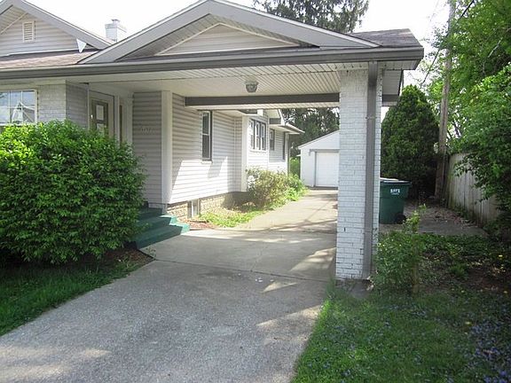 4th image of 1617 Winton Ave